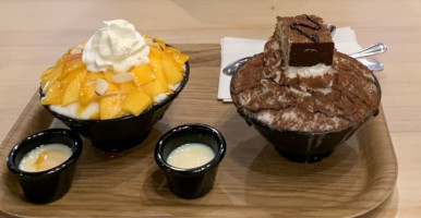 Jejubing Dessert Cafe food