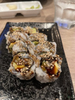 Neko Sushi, inside