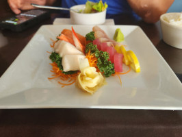 Cha-baa Thai Sushi food