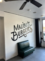 Malibu's Burgers food