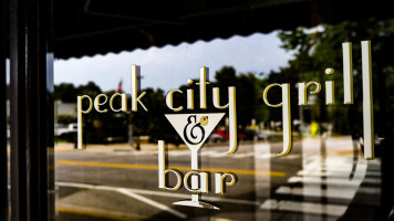 The Peak City Grill & Bar outside