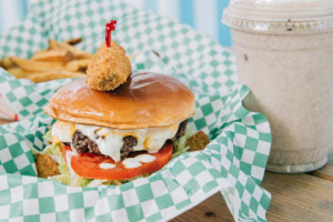 Pickle's Burger And Shake food