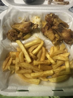 Vip Wings Deli Cafe food