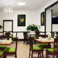 Tropical Lounge By Seacoast food