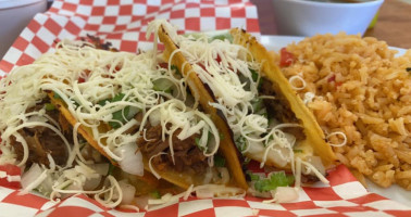 Tacos Al Carbon (south) Supertacos food