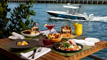 Waterstone Resort Marina Boca Raton, Curio Collection By Hilton food
