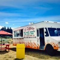 El Zaguan Taqueria outside