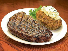 Harold Seltzers Steakhouse Clearwater food