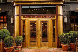 Brasserie Mon Chou Chou outside