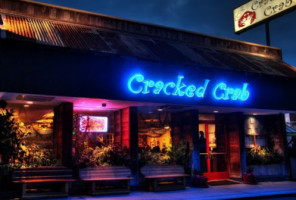 Cracked Crab outside