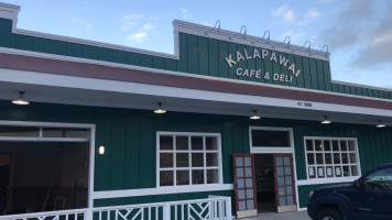 Kalapawai Cafe Deli outside