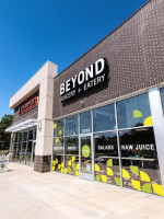 Beyond Juicery Eatery food