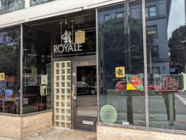 Cafe Royale outside