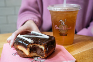 Stan's Donuts Coffee inside