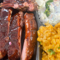 Parson's Barbecue food