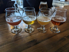 Odell Brewing Five Points Brewhouse food