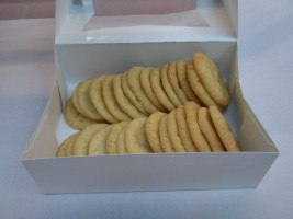 Iverson Cookies food