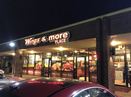 Wings & More Place food