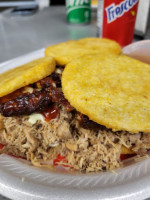 Pa' Maracaibo (food Truck) food