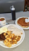 Small Town Diner food