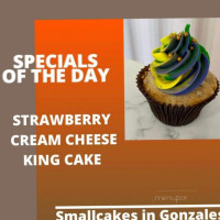 Smallcakes Cupcakery And Creamery food