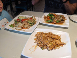 Tropical Thai food