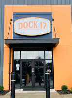 Dock 17 food