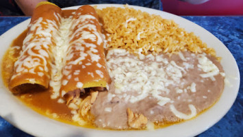 Aztecas Mexican Grill food