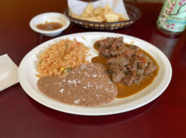 Tacos Del Pueblo food