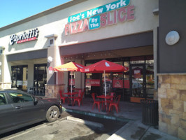 Joe's New York Pizza Paradise Road inside