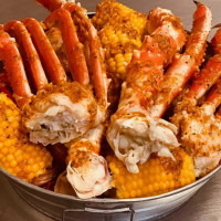 Crab King Cajun Boil And food