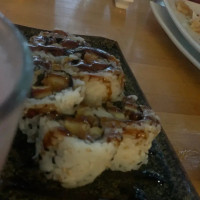 Yozakura Sushi inside