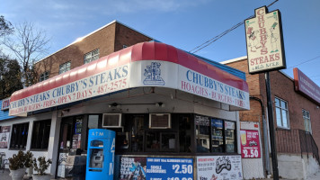 Chubby's Steaks outside