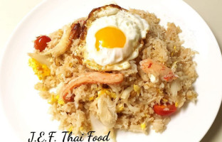Jef Thai Food food