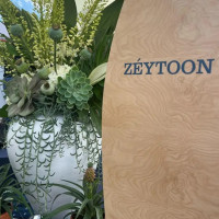 Zeytoon Cafe inside