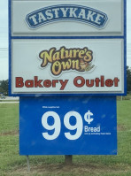 Nature’s Own Bakery Outlet outside