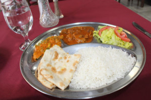 Salomi Indian Cuisine food