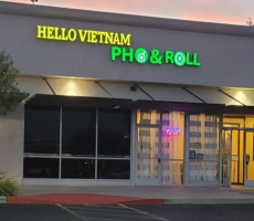 Hello Vietnam Pho Roll food