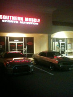 Southern Muscle Sports Nutrition outside