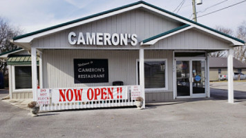 Cameron's Restaurant outside