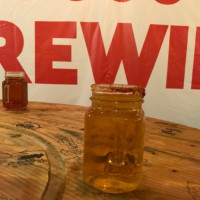 Cottonwood Wine And Brewing food