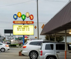 Mike's Drive In outside