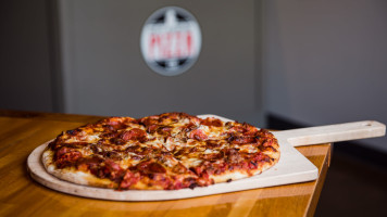 West Michigan Pizza Co. food