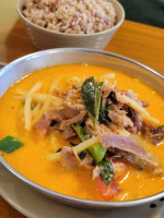 Pailin Thai Cuisine inside
