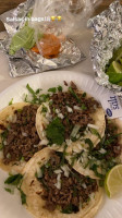 Tacos El Pueblita food