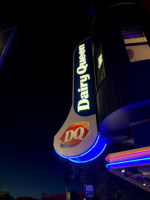 Dairy Queen (treat) food