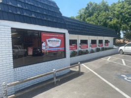 Brownie's Hamburger Stand food