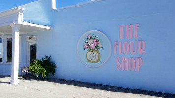 The Flour Shop outside