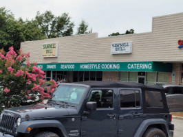 Sawmill Grill outside