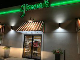 Giovanni's Downtown Ashland outside